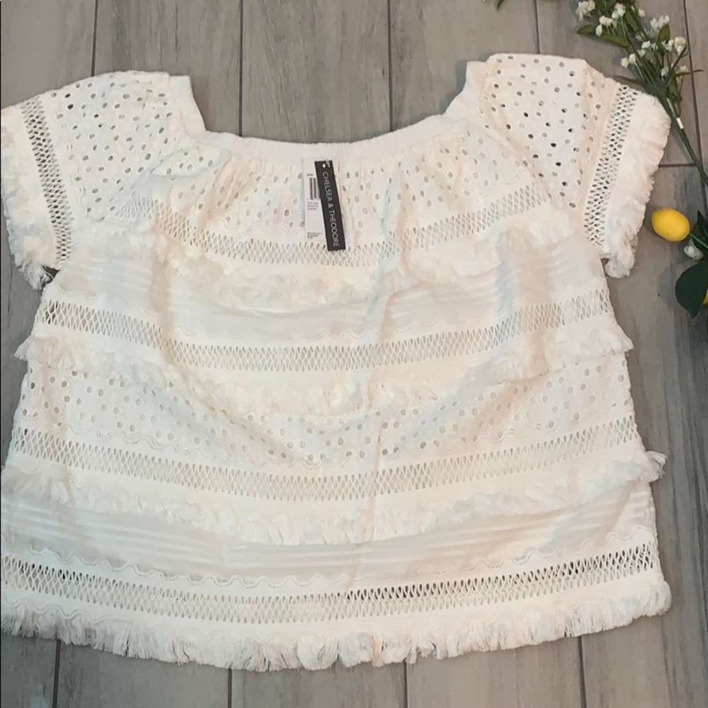 Chelsea & theadore White Blouse